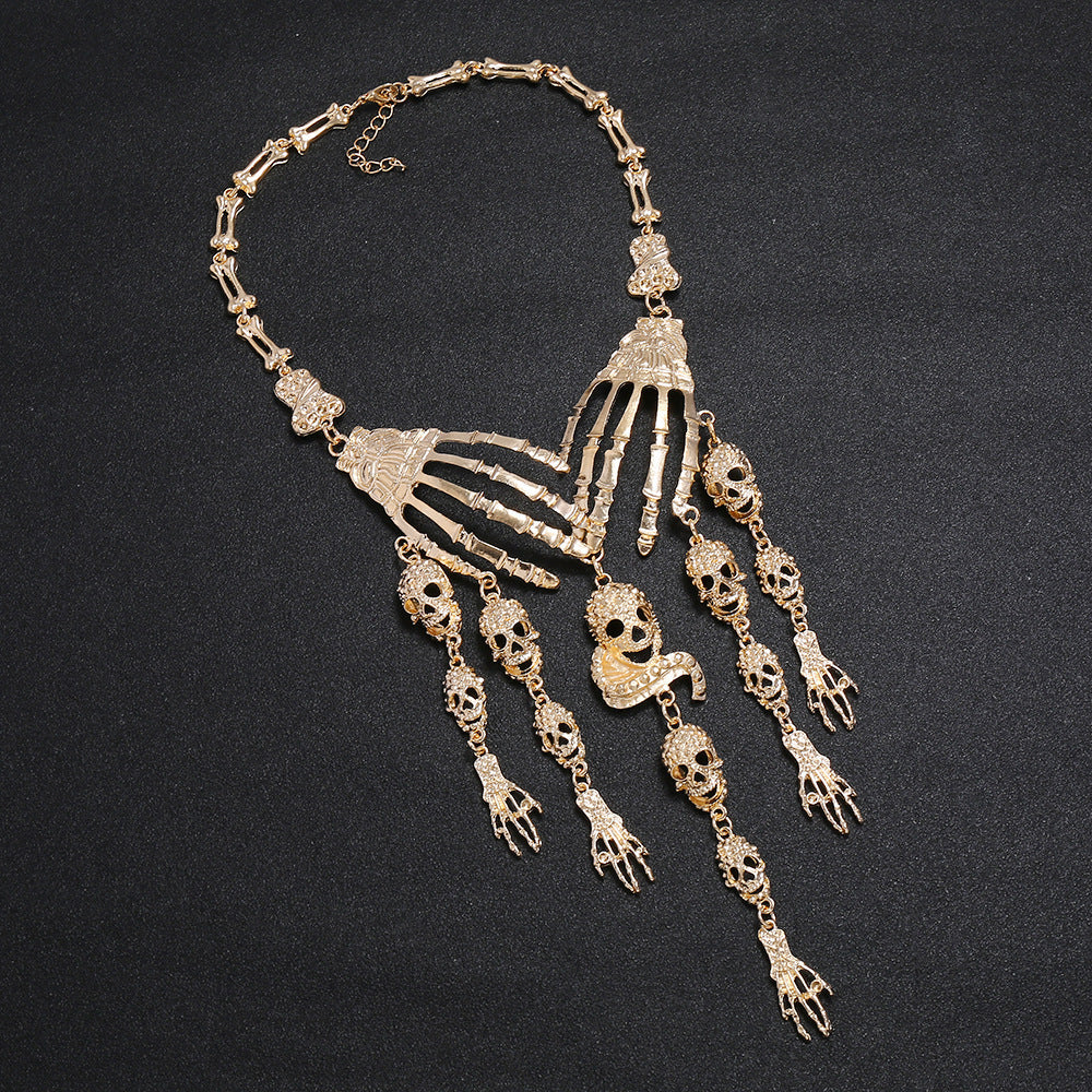 Wholesale Gothic Halloween Exaggerated Ghost Hand Multi-layer Skull Head Alloy Necklace